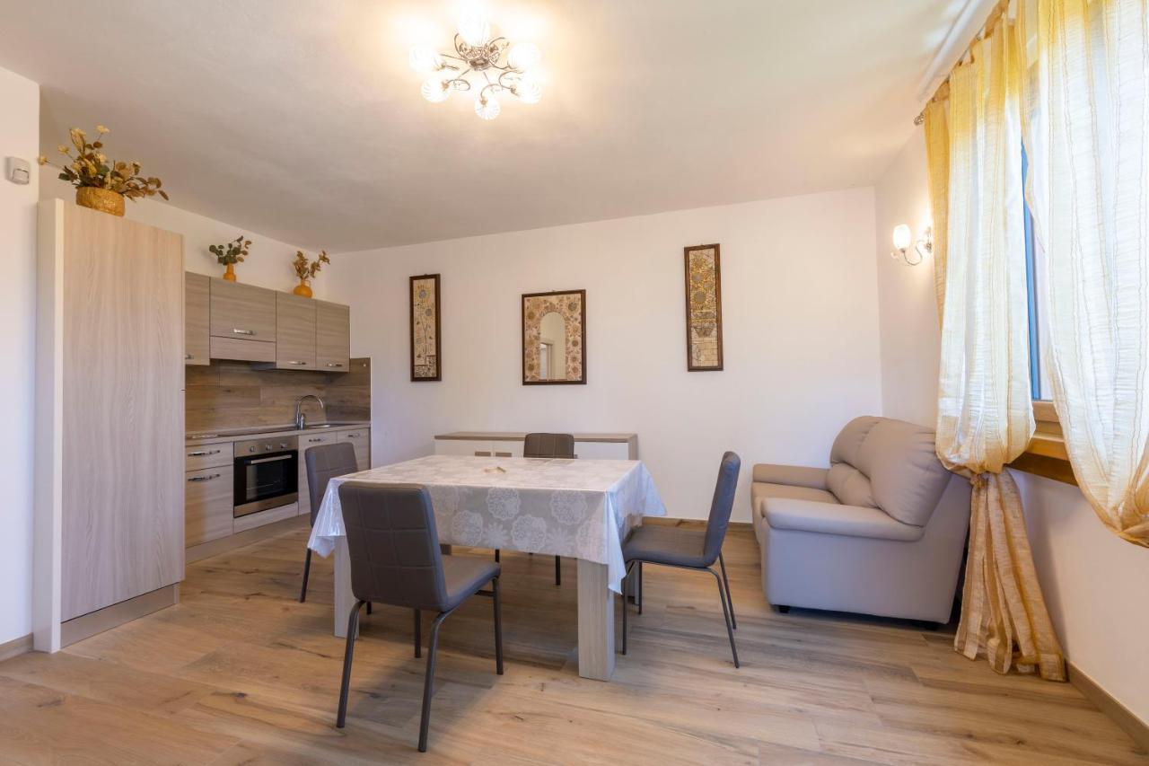 Apartment With Garden And Parking Bellagio Exterior foto